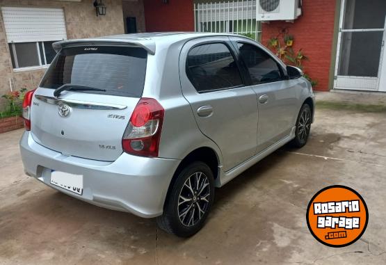 Autos - Toyota Etios 2018 Nafta - En Venta