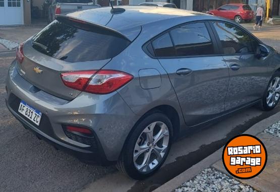 Autos - Chevrolet Cruze LT 5P Automático 2023 Nafta 60000Km - En Venta