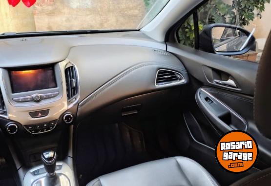 Autos - Chevrolet Cruze LT 5P Automático 2023 Nafta 60000Km - En Venta