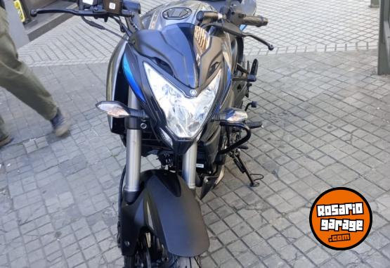 Motos - Bajaj Rouser 200 2025 Nafta 250Km - En Venta