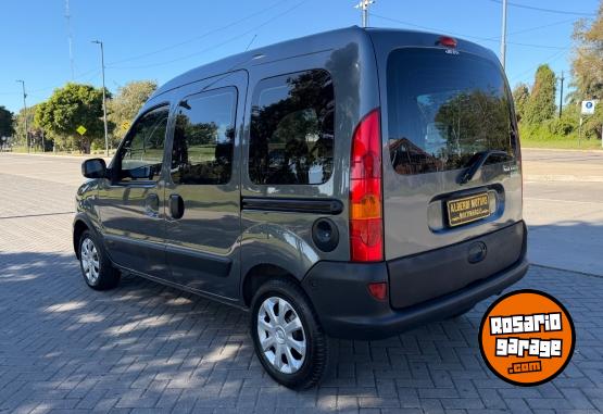 Utilitarios - Renault KANGOO 1.6 AUTENTHIQUE 2P 2015 GNC 135000Km - En Venta