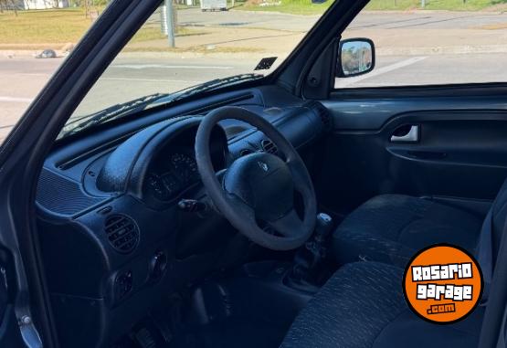 Utilitarios - Renault KANGOO 1.6 AUTENTHIQUE 2P 2015 GNC 135000Km - En Venta