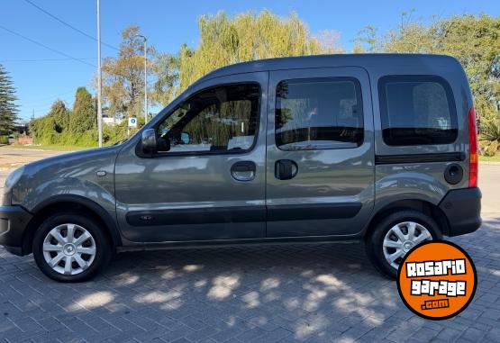 Utilitarios - Renault KANGOO 1.6 AUTENTHIQUE 2P 2015 GNC 135000Km - En Venta