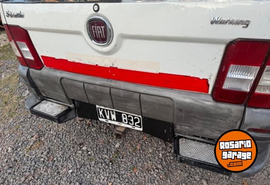 Camionetas - Fiat Estrada 2012 Nafta 111111Km - En Venta