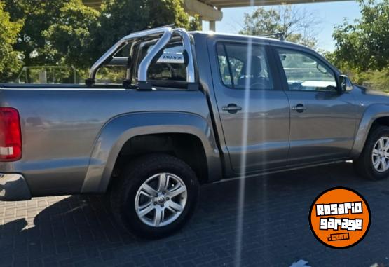 Camionetas - Volkswagen AMAROK 20TD 4X4 DC HIG.18 2013 Diesel 336000Km - En Venta