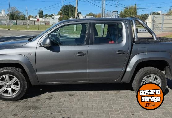 Camionetas - Volkswagen AMAROK 20TD 4X4 DC HIG.18 2013 Diesel 336000Km - En Venta