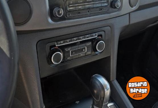 Camionetas - Volkswagen AMAROK 20TD 4X4 DC HIG.18 2013 Diesel 336000Km - En Venta