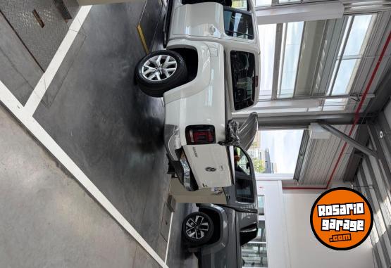 Camionetas - Volkswagen Highline v6 2022 Diesel 46000Km - En Venta