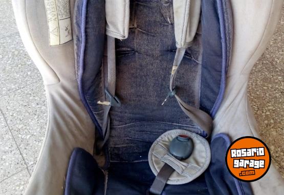 Artículos para bebé - SILLA DE BEBE PARA AUTO - En Venta