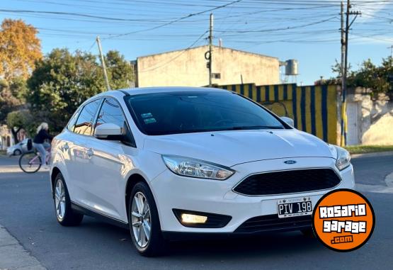 Autos - Ford Focus 2015 Nafta 140000Km - En Venta