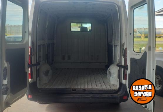 Utilitarios - Renault MASTER(ENTREGA 17000000 2015 Diesel 245000Km - En Venta