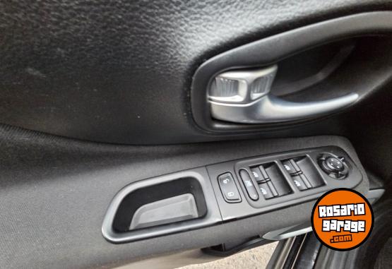 Camionetas - Chrysler Renegade 2021 Nafta  - En Venta