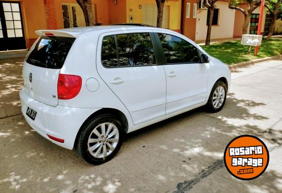 Autos - Volkswagen Fox highline 2011 Nafta 144000Km - En Venta
