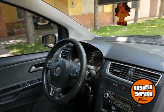 Autos - Volkswagen Fox highline 2011 Nafta 144000Km - En Venta