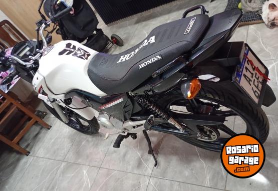 Motos - Honda Titan 2020 Nafta 48000Km - En Venta