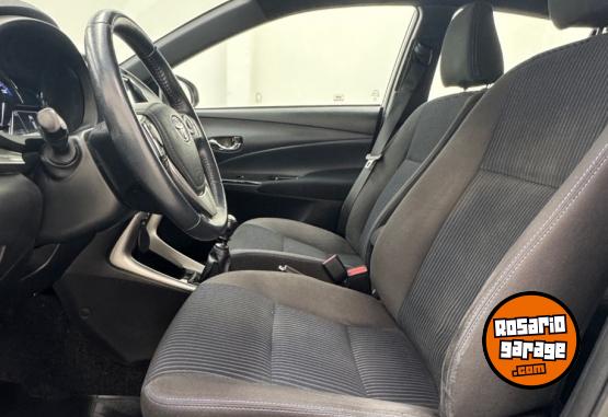 Autos - Toyota Yaris 1.5 Xls 2019 Nafta 140000Km - En Venta