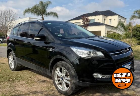 Autos - Ford KUGA 2.0 TITANIUM 2016 Nafta 150000Km - En Venta