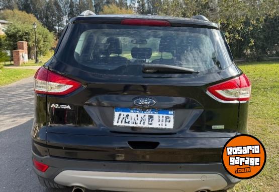 Autos - Ford KUGA 2.0 TITANIUM 2016 Nafta 150000Km - En Venta