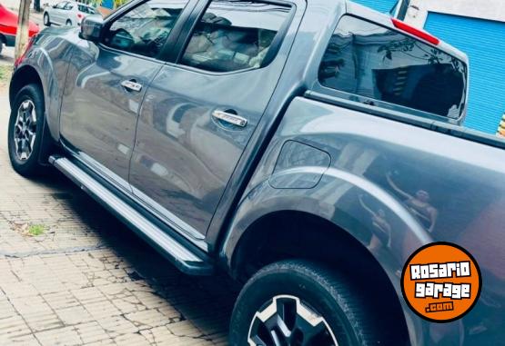 Camionetas - Nissan NISSAN FRONTIER XE 4x2 AT 2023 Diesel 37000Km - En Venta