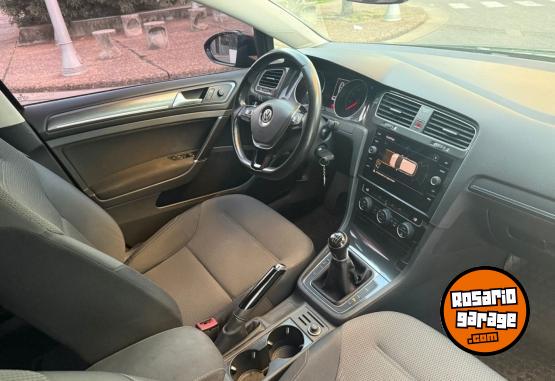 Autos - Volkswagen Golf 2018 Nafta 90000Km - En Venta