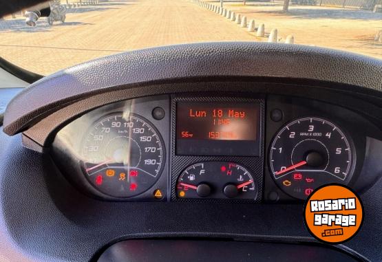 Utilitarios - Peugeot BOXER PREMIUM 2.2 HDI 2019 Diesel - En Venta
