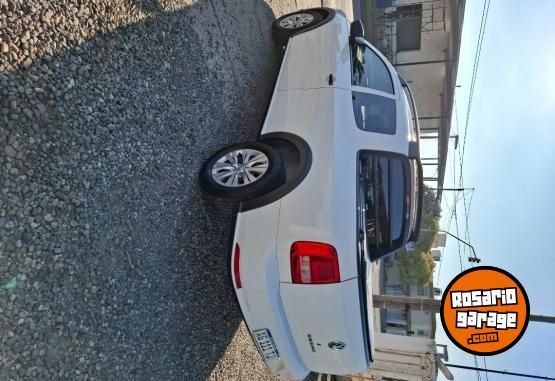 Camionetas - Volkswagen Saveiro con doble cabina 2023 Nafta 15900Km - En Venta