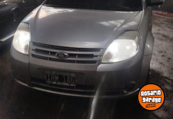 Autos - Ford Ka 1.6 2010 Nafta 145000Km - En Venta