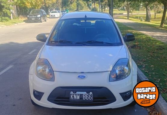 Autos - Ford Ka 1.0 2011 Nafta 150000Km - En Venta