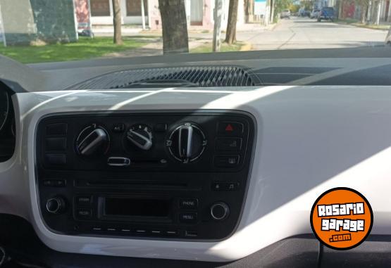 Autos - Volkswagen Up 2017 Nafta 126000Km - En Venta