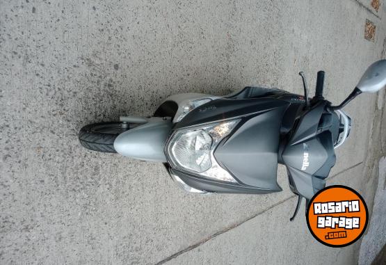 Motos - Zanella Styler 150 2017 Nafta 4800Km - En Venta