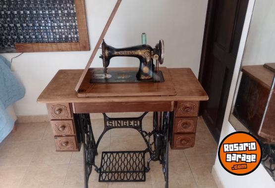 Otros - Vendo Máquina de coser completa - En Venta