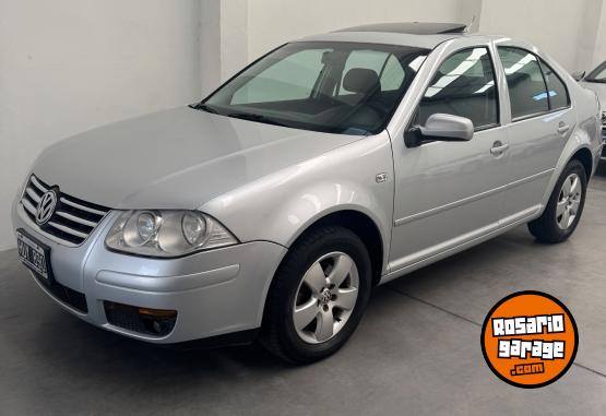 Autos - Volkswagen Bora 2.0 2009 Nafta 203000Km - En Venta