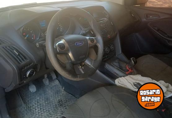 Autos - Ford focus 1.6 MT S 2014 Nafta 150000Km - En Venta