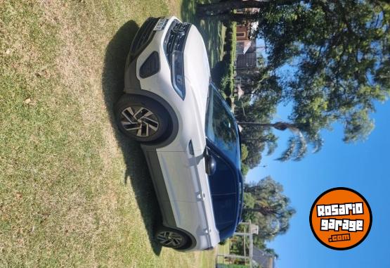Autos - Volkswagen T Cross 2025 Nafta 8500Km - En Venta
