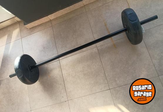 Deportes - Barra Recta con Topes y 10 Kg de Discos - En Venta