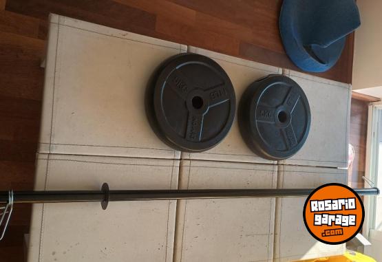 Deportes - Barra Recta con Topes y 10 Kg de Discos - En Venta