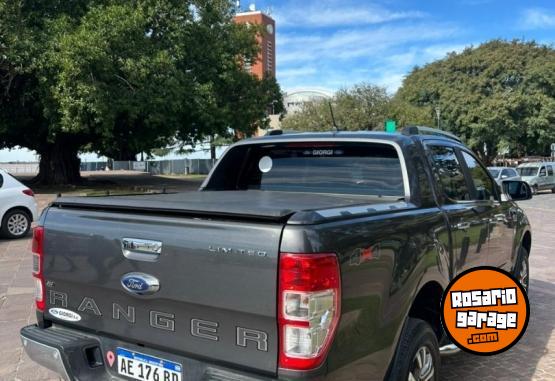Camionetas - Ford Ranger 3.2 TDI 4x4 LTD AT 2020 Diesel 67500Km - En Venta
