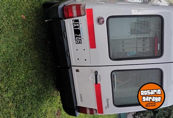 Utilitarios - Fiat Fiorino 2011 Nafta 150000Km - En Venta