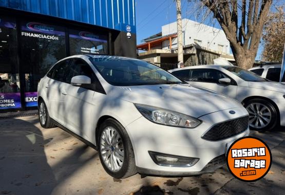 Autos - Ford SE PLUS 2018 Nafta 152000Km - En Venta