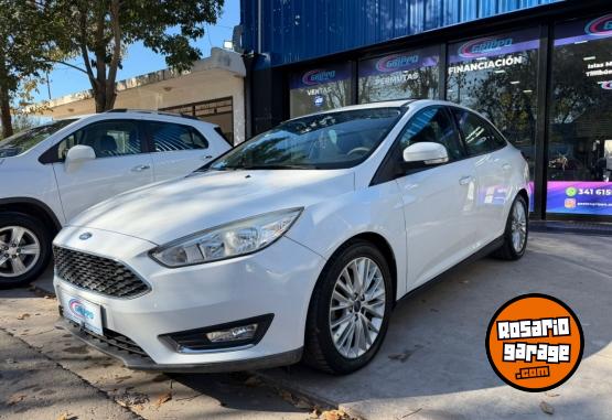 Autos - Ford SE PLUS 2018 Nafta 152000Km - En Venta
