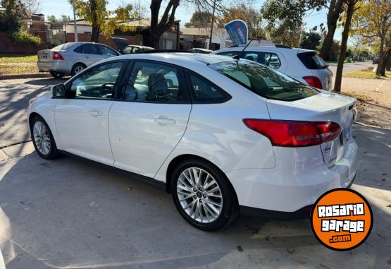 Autos - Ford SE PLUS 2018 Nafta 152000Km - En Venta