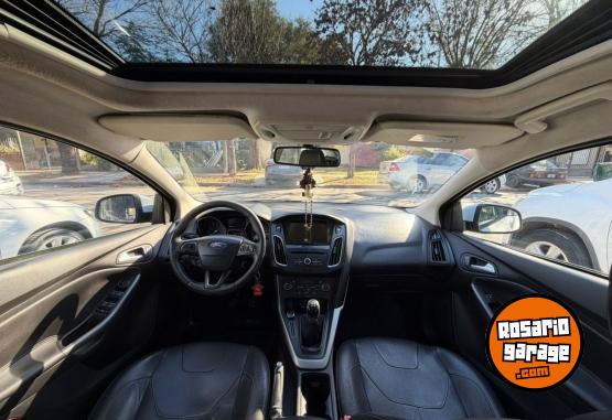 Autos - Ford SE PLUS 2018 Nafta 152000Km - En Venta