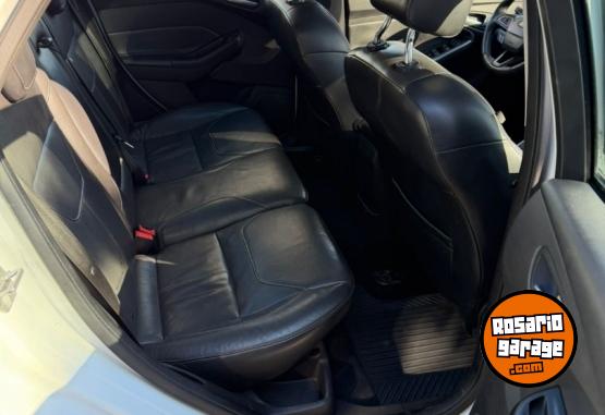 Autos - Ford SE PLUS 2018 Nafta 152000Km - En Venta