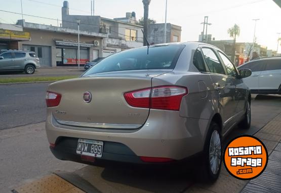 Autos - Fiat Grand Siena 2013 Nafta 110000Km - En Venta