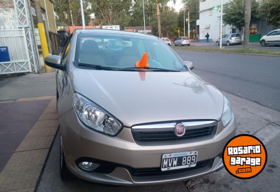 Autos - Fiat Grand Siena 2013 Nafta 110000Km - En Venta