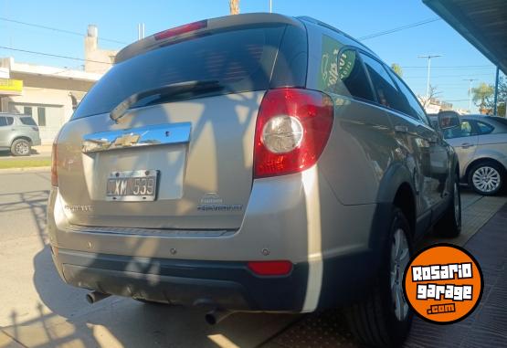 Camionetas - Chevrolet Captiva LT 2010 Diesel 106000Km - En Venta