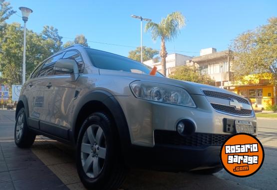 Camionetas - Chevrolet Captiva LT 2010 Diesel 106000Km - En Venta