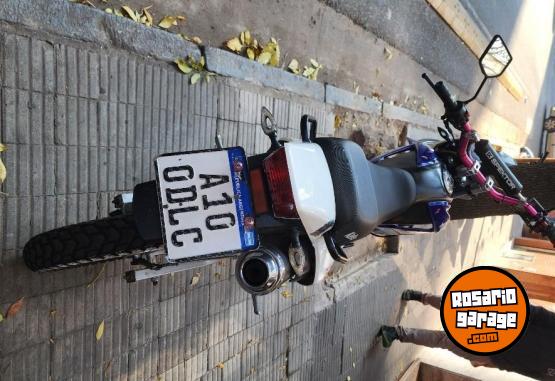 Motos - Keller Miracle 150 2018 Nafta 9000Km - En Venta