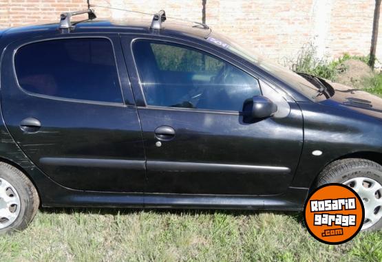 Autos - Peugeot 206 xrd premium 5p 2005 Diesel 240000Km - En Venta