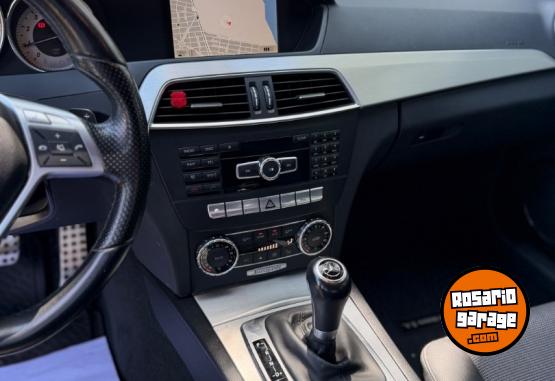Autos - Mercedes Benz C250 2013 Nafta 102000Km - En Venta